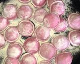 Foto del paso 6 de la receta: Sorrentinos de jamón y mozzarella con masa de remolacha 😋