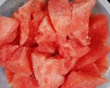 A picture of step 1 of Watermelon Icecream.