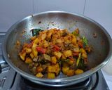 Foto langkah ke 3 dari resep Balado Kentang Hati Sapi.