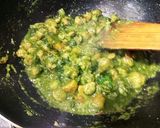 A picture of step 2 of Soya palak rice.