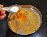 A picture of step 5 of Samber Powder / Masala.