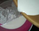 A picture of step 4 of Home made yoghurt.