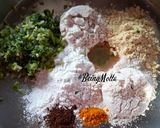 A picture of step 2 of Multigrain-Onion Thalipeeth.