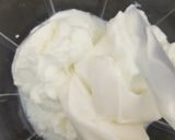 A picture of step 2 of Swedish sandwich cake.