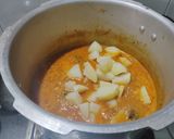 A picture of step 2 of Potato Kurma.