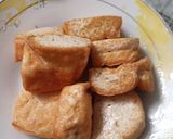 Foto langkah ke 1 dari resep Semur Rempelo Ati, Kentang & Tahu.