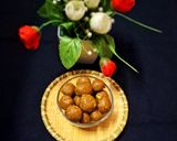 A picture of step 3 of Ginger Balls.