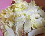 Hình bước làm 1 của món Thịt xay xào cải thảo
