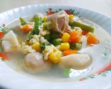 Foto langkah ke 6 dari resep Sup Bakso Sosis Bunga Telor.