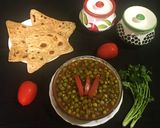 A picture of step 8 of Green Peas Ghugni with Paratha.