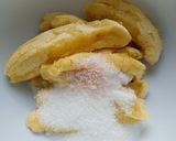 Gambar langkah 1 resipi Cekodok Pisang.