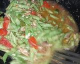 Foto langkah ke 4 dari resep Oseng Buncis Pedas Yang Enak.