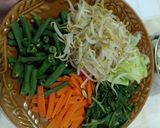 Foto langkah ke 2 dari resep Pecel Kerupuk Gendar.