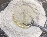 Foto del paso 1 de la receta: Pancitos de jamón y queso 🧀