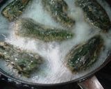 Foto del paso 1 de la receta: Rajas poblanas con crema