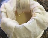 Foto del paso 2 de la receta: Leche vegetal a partir de harina de almendras en licuadora