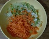 Foto del paso 3 de la receta: Ensalada de Lechuga, zanahoria y huevo con salsa golf