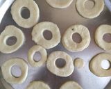A picture of step 2 of Eggless donuts.