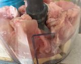 Foto langkah ke 1 dari resep Bola-bola Ayam Kukus.