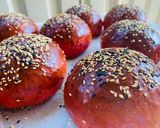 Céklás hamburgerzsemle recept fázis 6 fotója