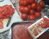 Foto del paso 1 de la receta: Tomate rallado para hacer salsas