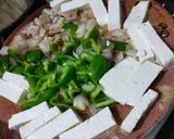 A picture of step 7 of Kadhai paneer.