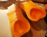 Une image de l'étape 1 de Butternut farcie.