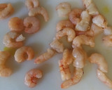 Foto del paso 4 de la receta: Garbanzos con espinacas y gambas