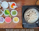 A picture of step 2 of Tawa Paneer Masala.