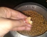 A picture of step 4 of Mssale chole.