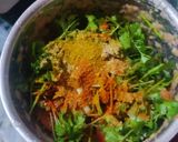 A picture of step 2 of Green chutney.