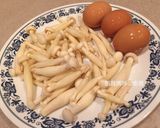A picture of step 3 of Silky Eggs with White Beech Mushrooms (Full Version).