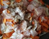 Foto del paso 3 de la receta: Pollo Arvejado con papitas fritas