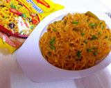 சீஸி டோமடோ மேகி ரெசிபி ஸ்டேப் 10 புகைப்படம்