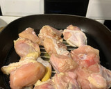 Foto langkah ke 1 dari resep Ayam Pinadar Khas Batak.