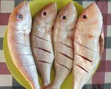 Foto langkah ke 1 dari resep Ikan Kuniran Goreng.
