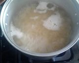 A picture of step 2 of Home made cheeseburger macaroni hamburger helper.