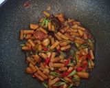Foto langkah ke 4 dari resep Tumis Kecap Tempe Gembus.