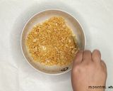 รูปขั้นตอนการทำที่ 3 ของ สตรอเบอร์รี่ ครีมชีส พาร์เฟ่ (Strawberry Cream Cheese Parfait)