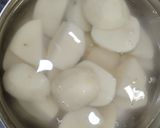 A picture of step 7 of Sindhi Thali.