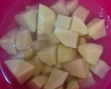 Foto langkah ke 1 dari resep Kari Kentang Thailand (Thai Potato Curry).