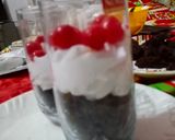 A picture of step 5 of Black forest brownie trifles.