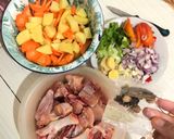 Foto langkah ke 1 dari resep Sup Ayam Kentang Wortel yummy🤤😁.