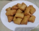 A picture of step 7 of Crunchy Mandazi.