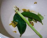 Foto langkah ke 2 dari resep Soto Ayam.