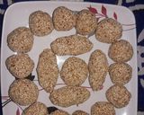 A picture of step 2 of White til ke ladoo....
