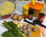 Foto langkah ke 1 dari resep Mie Goreng Bakso.