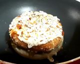 A picture of step 6 of Burger pizza.