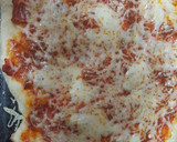 Foto del paso 6 de la receta: Pizza con muzarella