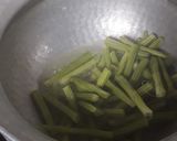 A picture of step 2 of Drumsticks sabzi.